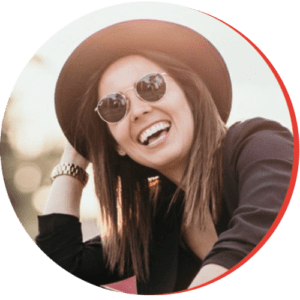 Alexandra Coombs headshot